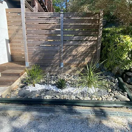 Apartman Fully Equipped Studio4 People 1 Bed And 1 Sofa Bed Muret