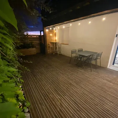 Fully Equipped Studio4 People 1 Bed And 1 Sofa Bed *